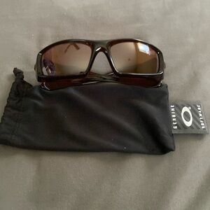 Oakley Monster Pup unisex sunglasses-new never worn